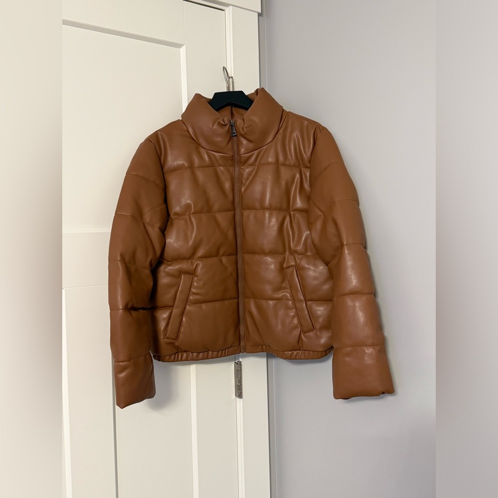 😍NWOT😍 Sebby Medium Tan Quilted Faux Leather Jacket